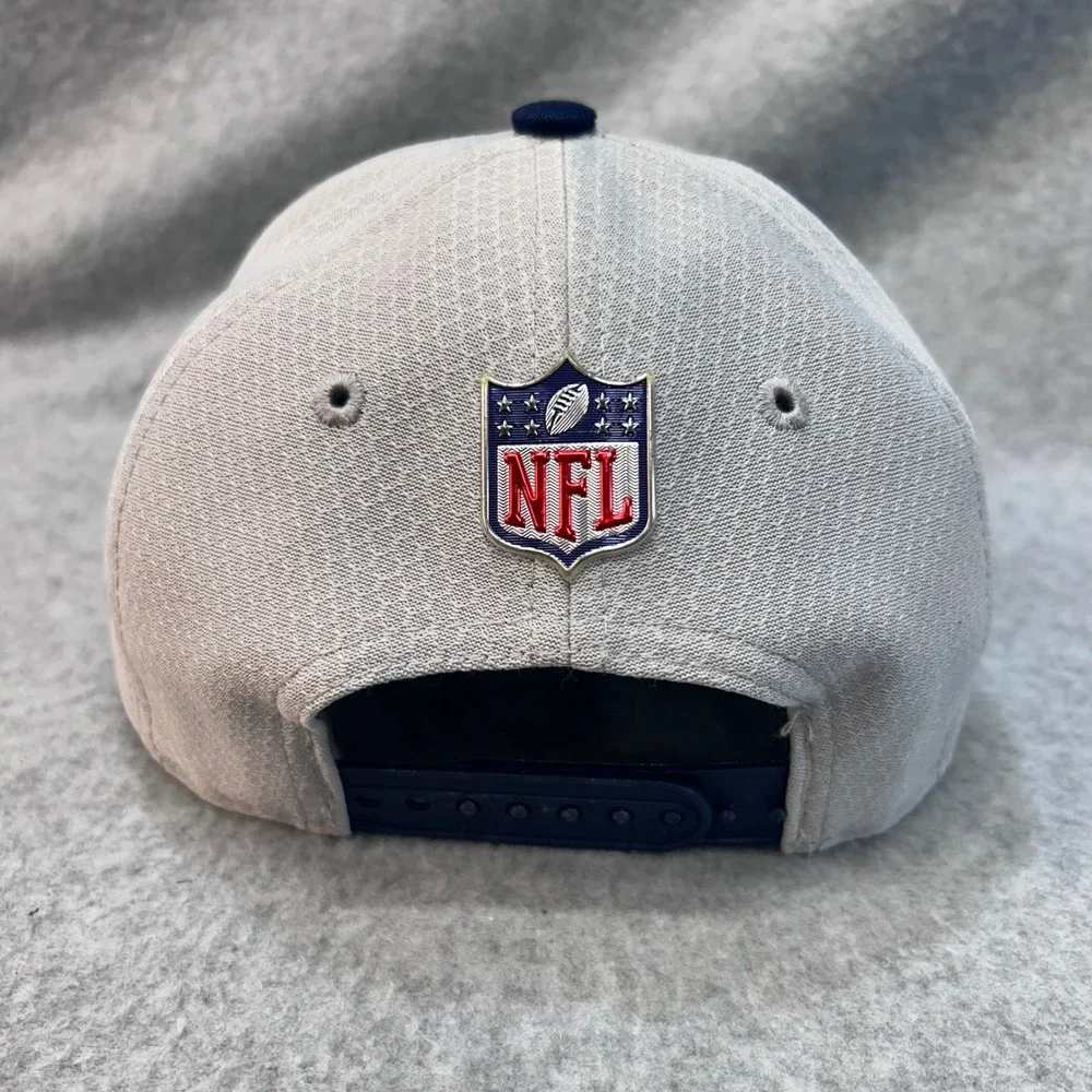 Dallas Cowboys Star Logo Youth Grey New Era 9Fifty Snapback Hat NFL OSFA